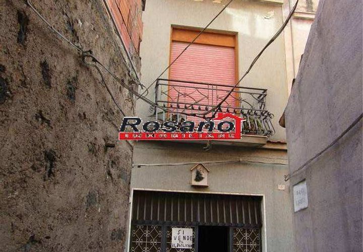 Villa a Biancavilla, Catania, Biancavilla - € 35.000 | Ref: 2587 - foto 1