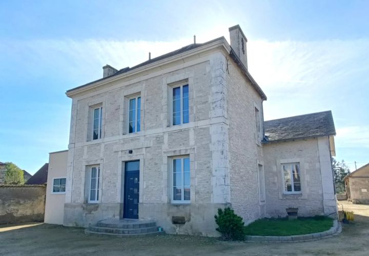Villa a Champigny-le-Sec, Vienne, Champigny-le-Sec - € 343.000 | Ref: 9120 - foto 1