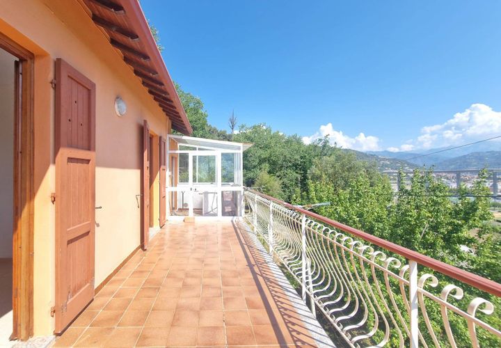Villa i Camporosso, Imperia, Camporosso - € 198.000 | Ref: F159-1457 - foto 1
