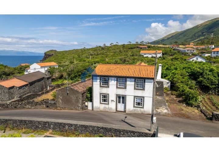 Villa a Prainha, Pico, Prainha - € 125.000 | Ref: AZO1-0272 - foto 1