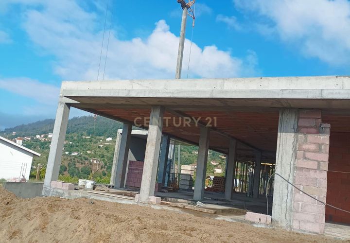 Villa i Penhalonga e Pacos de Gaiolo, Porto, Penhalonga e Pacos de Gaiolo - € 285.000 | Ref: C0471-00398 - foto 1