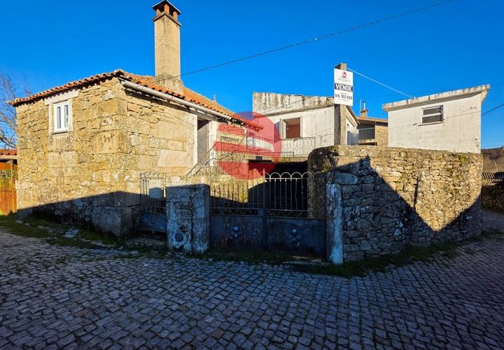 Villa a Penedono, Viseu, Penedono - € 30.000 | Ref: 520/MDA - foto 1