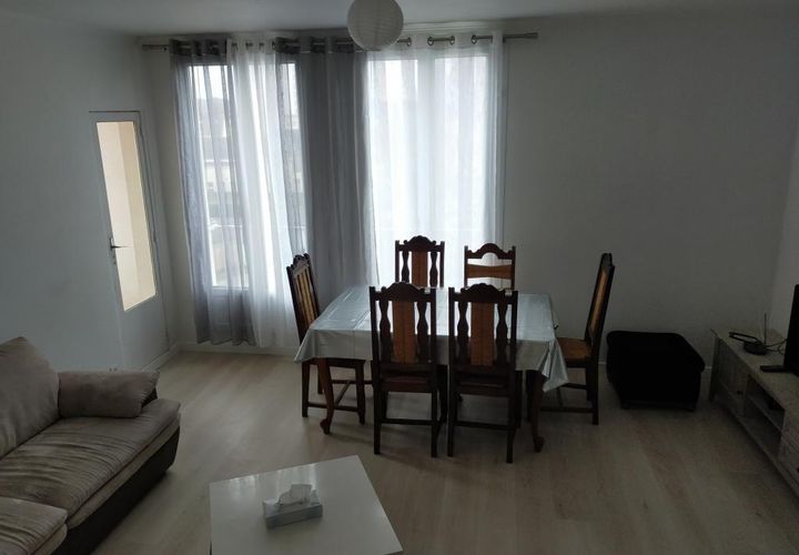 Apartament a Quimper, Finistere, Quimper - € 750/mes | Ref: 763567 - foto 1