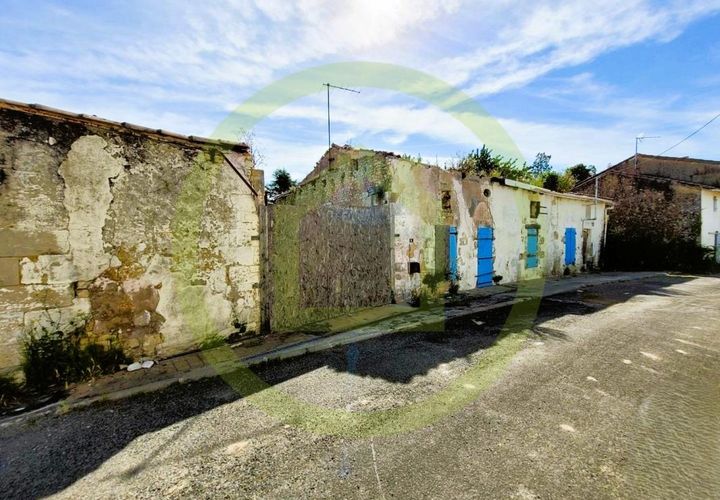 Villa a Saint-Thomas-De-Conac, Charente-Maritime, Saint-Thomas-De-Conac - € 29.900 | Ref: 3011442414 - foto 1