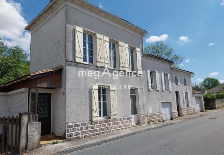 Byhus i Jonzac, Charente-Maritime, Jonzac - € 213.000 | Ref: 196582 - foto 1