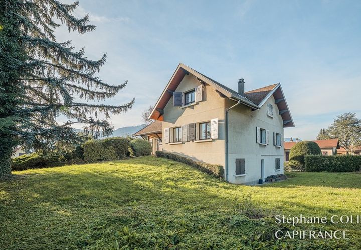Villa i Eybens, Isere, Eybens - € 545.000 | Ref: 340932836340 - foto 1