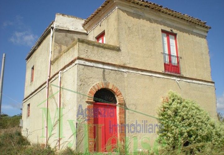 Villa i Naro, Agrigento, Naro - € 150.000 | Ref: Villa Leandra - foto 1