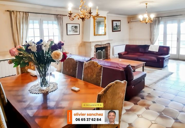 Villa a Volvic, Puy-de-Dome, Volvic - € 294.000 | Ref: 830038246270 - foto 1