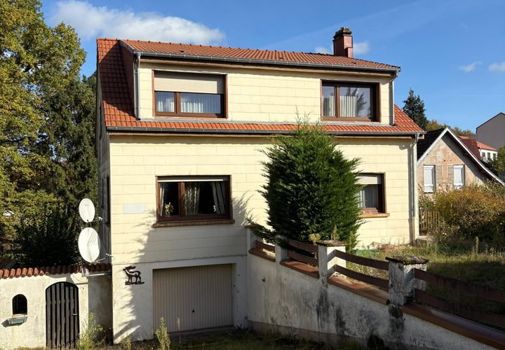 Villa a Freyming-Merlebach, Moselle, Freyming-Merlebach - € 157.000 | Ref: 34127 - foto 1