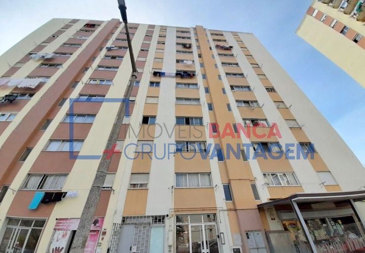 Lejlighed i Alenquer, Lisbon, Alenquer - € 246.000 | Ref: A-30106 - foto 1