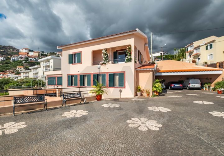 Byhus i Camara de Lobos, Madeira, Camara de Lobos - € 800.000 | Ref: KWPT-024902 - foto 1