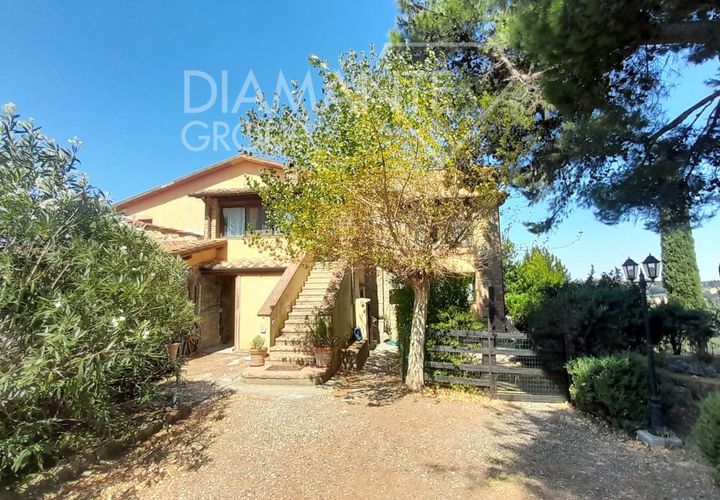 Farm hus i Cinigiano, Grosseto, Cinigiano - € 890.000 | Ref: AZ392 - foto 1