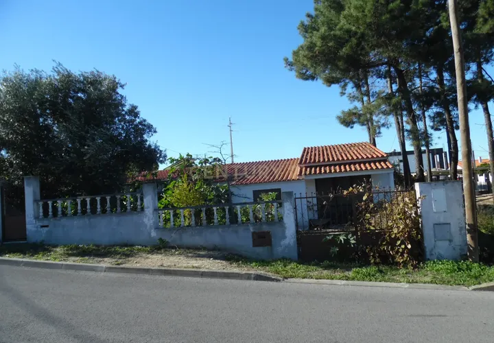 Helårsgrund i Seixal, Setubal, Seixal - € 220.000 | Ref: C0443-00484 - foto 1