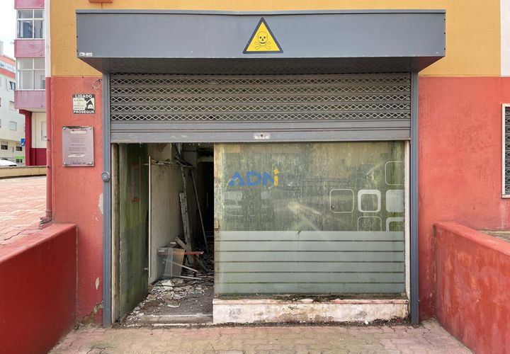 Erhvervsejendom i Amora, Setubal, Amora - € 220.000 | Ref: ADN22053 - foto 1