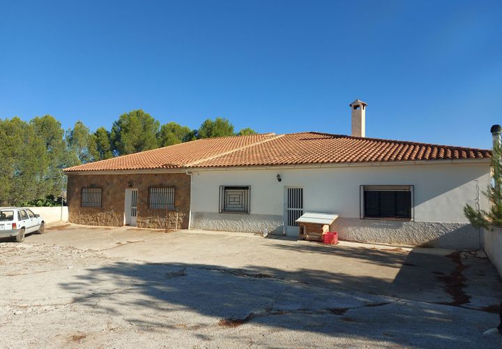 Landejendom i Benamaurel, Granada, Benamaurel - € 309.000 | Ref: IZ-G2017 - foto 1
