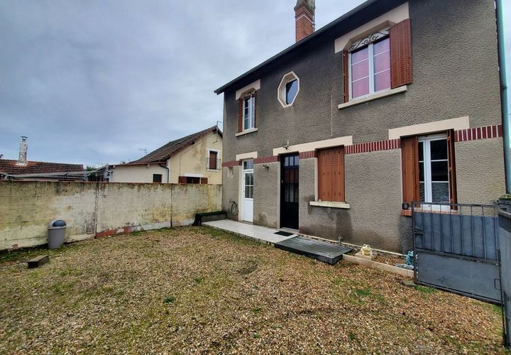 Villa i Salbris, Loir-et-Cher, Salbris - € 134.000 | Ref: 1066PI113 - foto 1