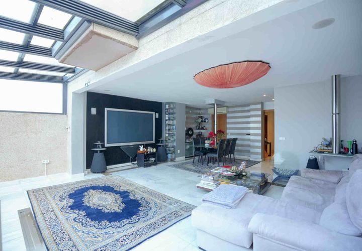 Villa a Madrid, Madrid, Madrid - € 1.150.000 | Ref: 622fa019-a036-4d57-9 - foto 1