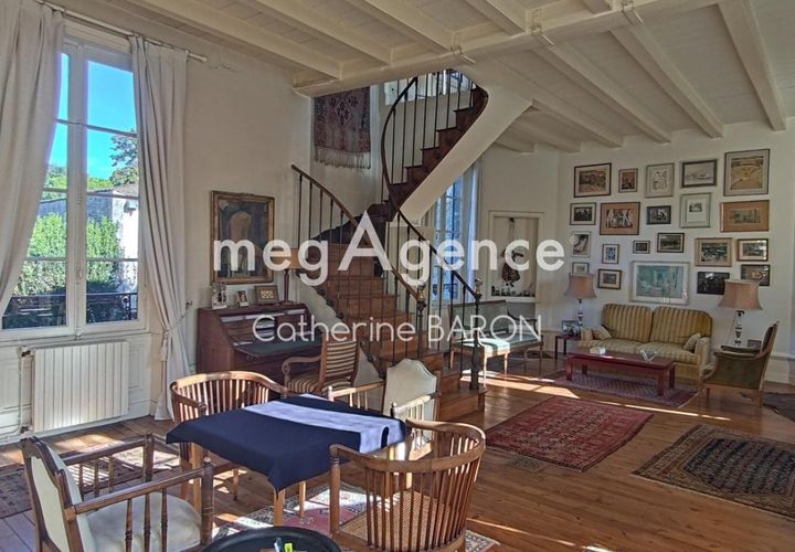 Villa a Cognac, Charente, Cognac - € 350.000 | Ref: 196864 - foto 1