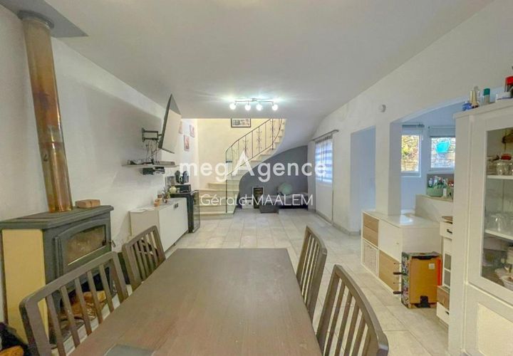 Landsbyhus i La Garde-Freinet, Var, La Garde-Freinet - € 366.000 | Ref: 173985 - foto 1