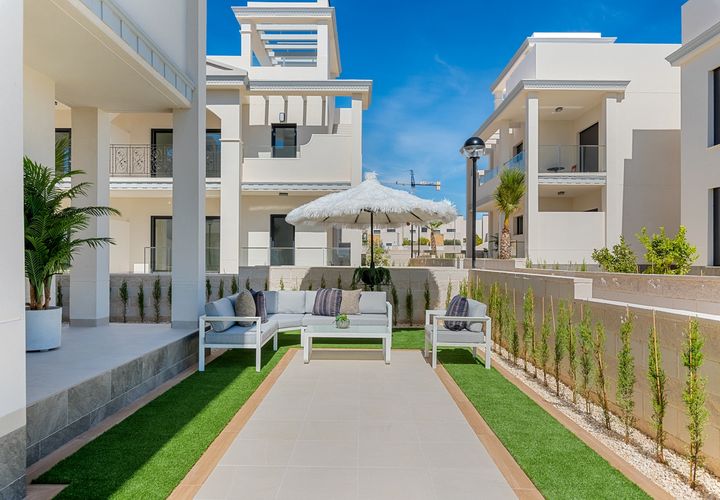 Bungalow i Ciudad Quesada, Alicante, Ciudad Quesada - € 383.500 | Ref: LR-45383 - foto 1
