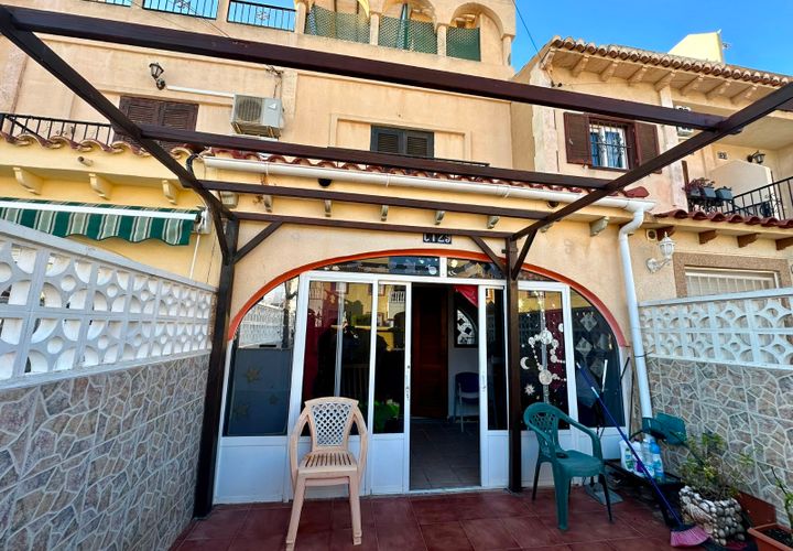 Byhus i Torrevieja, Alicante, Torrevieja - € 139.000 | Ref: 4116MB - foto 1