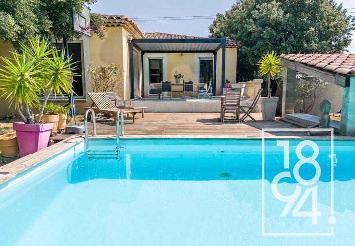 Villa i Rognac, Bouches-du-Rhone, Rognac - € 520.000 | Ref: PLK4-NWK-CBF - foto 1