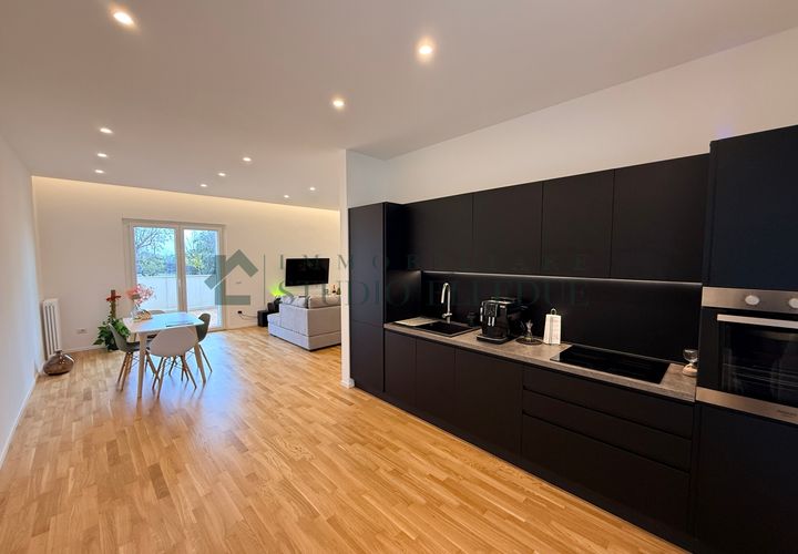 Villa i Bari, Bari, Bari - € 590.000 | Ref: 251 - foto 1