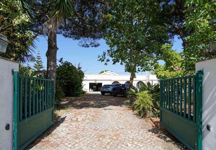 Byhus i Almada, Setubal, Almada - € 1.600.000 | Ref: 65590 - foto 1