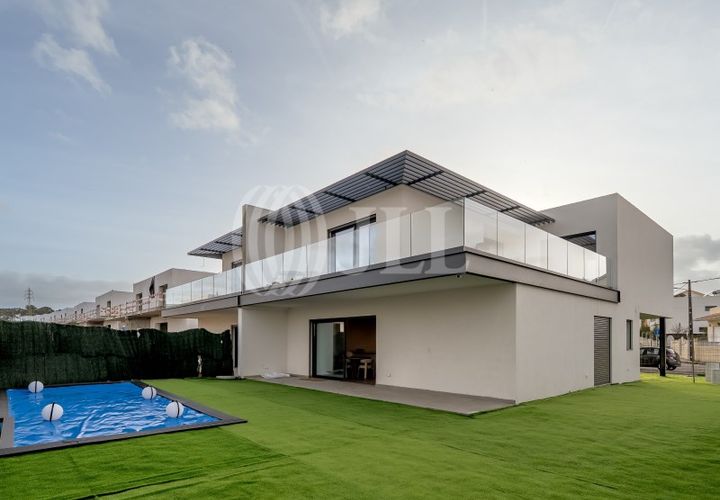 Villa a Amora, Setubal, Amora - € 675.000 | Ref: 88306 - foto 1