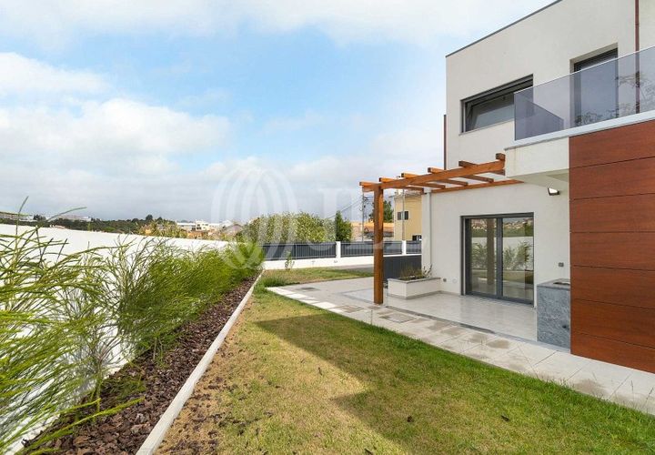 Villa i Cascais, Lisbon, Cascais - € 1.100.000 | Ref: 94193 - foto 1