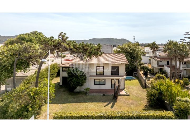 Villa a Esposende, Braga, Esposende - € 1.700.000 | Ref: 90149 - foto 1