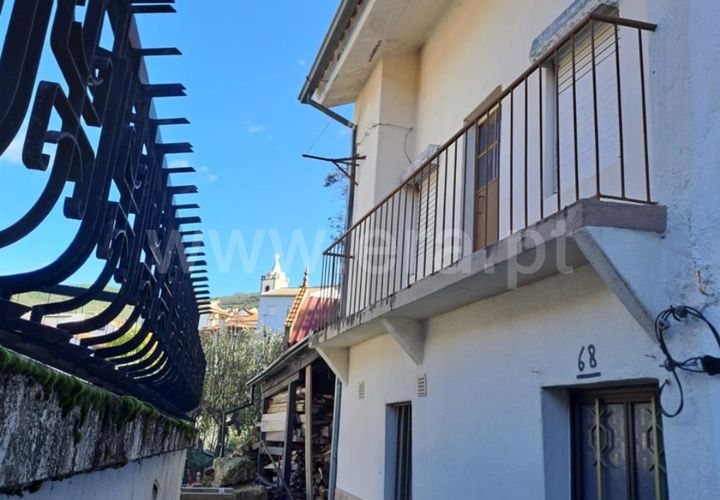 Villa i Covilha, Castelo Branco, Covilha - € 45.000 | Ref: 394250145 - foto 1