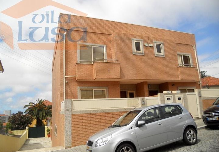 Byhus i Vila Nova de Gaia, Porto, Vila Nova de Gaia - € 440.000 | Ref: 801145006 - foto 1