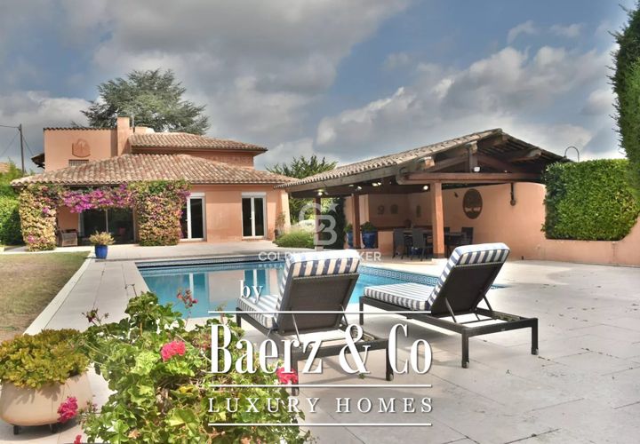 Villa i Valbonne, Alpes-Maritimes, Valbonne - € 1.785.000 | Ref: Sally - foto 1