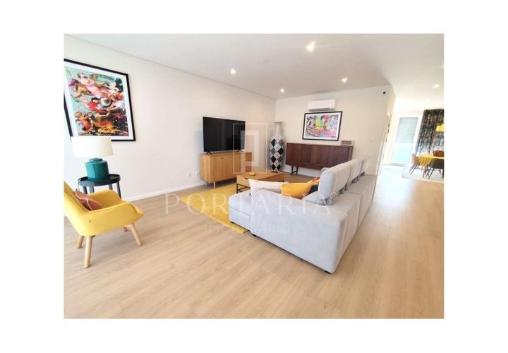 Villa i Aveiro, Aveiro, Aveiro - € 450.000 | Ref: PRT234 - foto 1