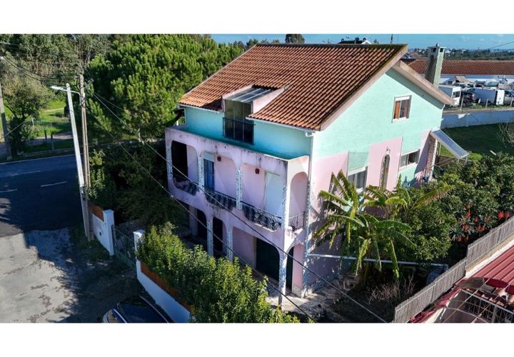 Villa i Almada, Setubal, Almada - € 520.000 | Ref: KWPT-025731 - foto 1