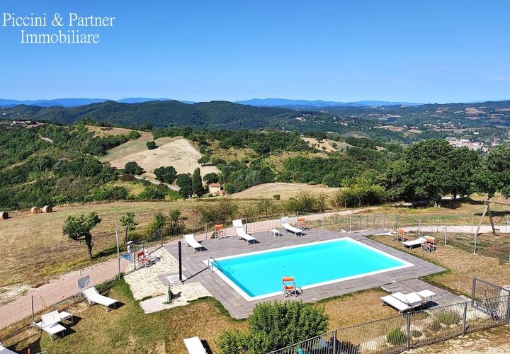 Villa a Gubbio, Perugia, Gubbio - € 900.000 | Ref: PG1905 - foto 1