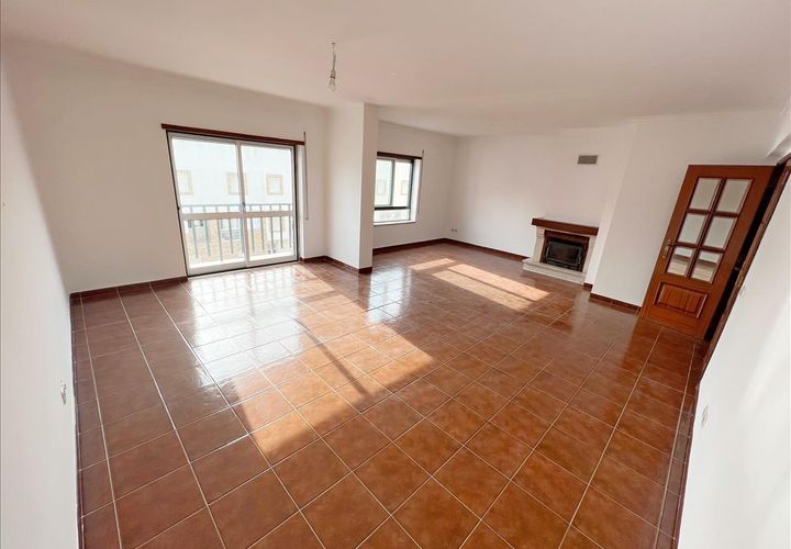 Lejlighed i Alenquer, Lisbon, Alenquer - € 304.000 | Ref: ZTRE-01511/12758 - foto 1
