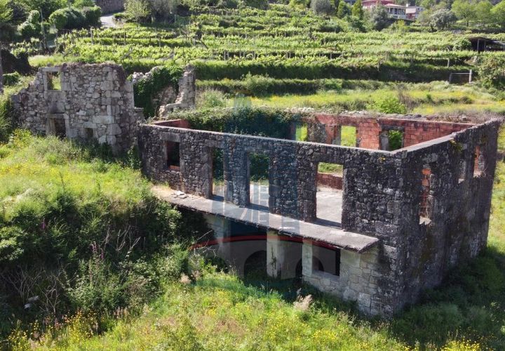 Ruinere i Ponte de Lima, Viana do Castelo, Ponte de Lima - € 98.000 | Ref: 5285 - foto 1