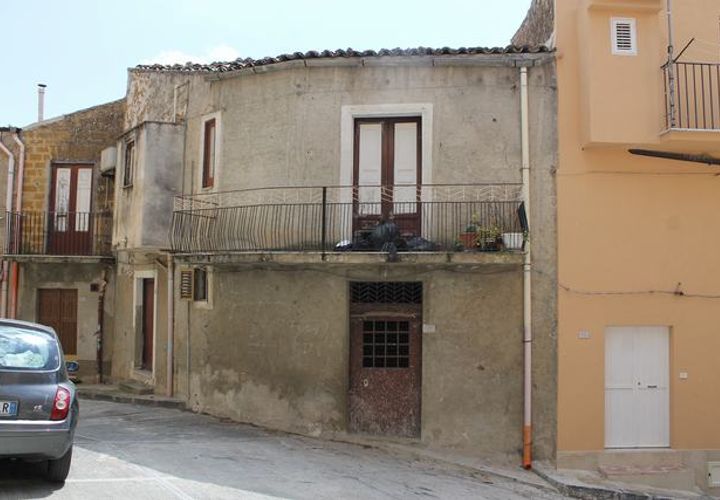 Byhus i Cianciana, Agrigento, Cianciana - € 20.000 | Ref: Riggio Cusumano - foto 1