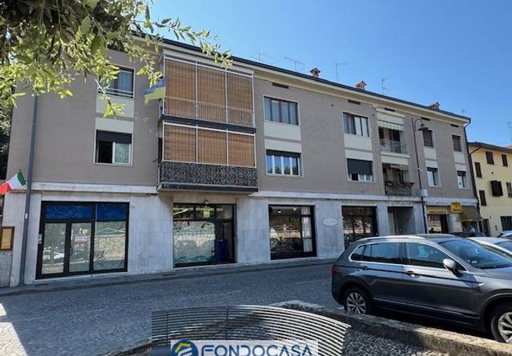 Erhvervsejendom i Capriolo, Brescia, Capriolo - € 79.900 | Ref: capr.0909.cfr - foto 1