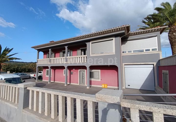 Villa a Valpacos, Vila Real, Valpacos - € 549.000 | Ref: 318240402 - foto 1