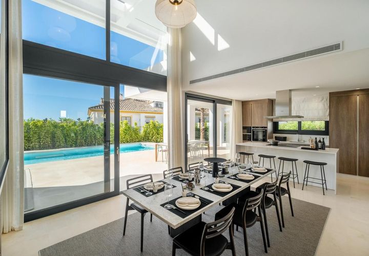 Villa a Estepona, Malaga, Estepona - € 2.950.000 | Ref: R5265451 - foto 1