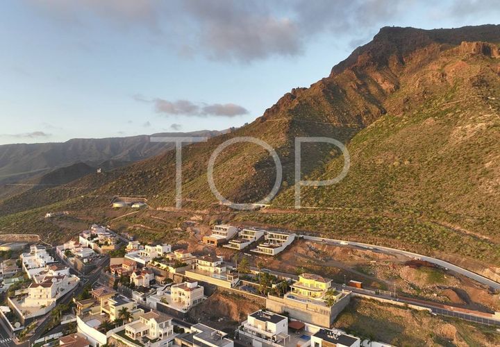 Helårsgrund i Adeje, Tenerife, Adeje - € 890.000 | Ref: 2H-Villa16-15 - foto 1