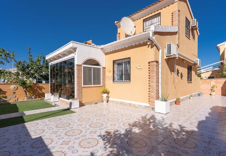 Villa a Los Balcones, Alicante, Los Balcones - € 265.000 | Ref: P8549 - foto 1