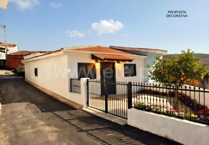 Villa i Cadaval, Lisbon, Cadaval - € 64.900 | Ref: 295250121 - foto 1