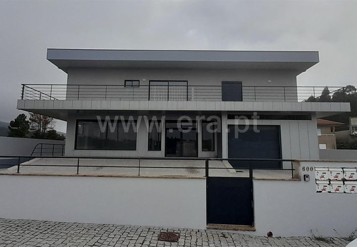 L'establiment comercial a Barcelos, Braga, Barcelos - € 1.500/mes | Ref: 254260585 - foto 1