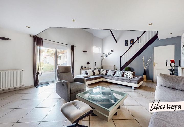 Byhus i Dagneux, Ain, Dagneux - € 370.000 | Ref: DOM25064 - foto 1