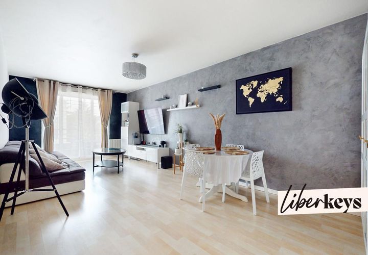 Leilighet i Colombes, Hauts-de-Seine, Colombes - € 299 000 | Ref: DOM15920 - foto 1