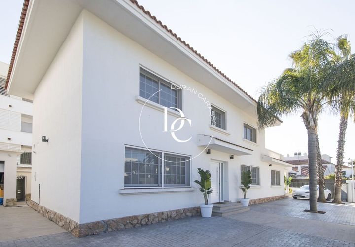 Villa i Sitges, Barcelona, Sitges - € 2.990.000 | Ref: 1492 - foto 1
